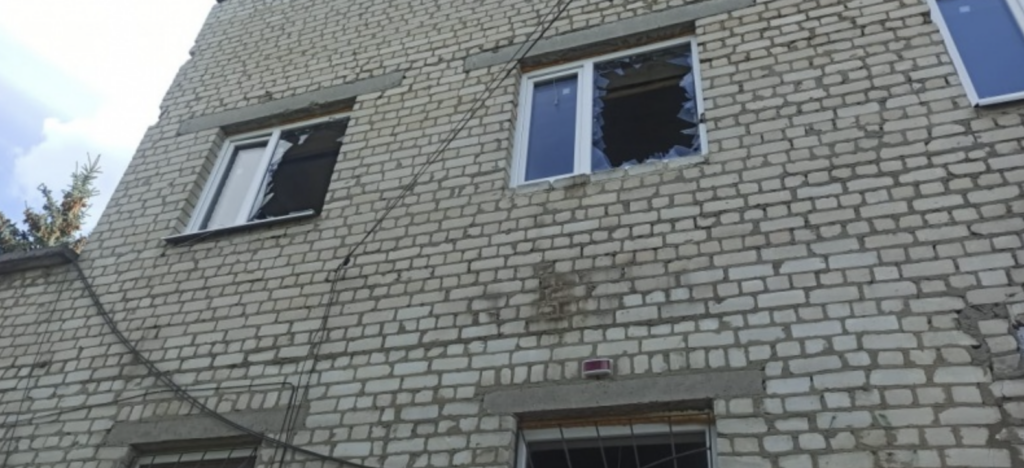 На Харківщині окупанти обстріляли рятувальників