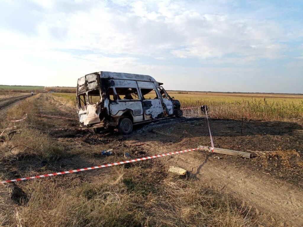 На Миколаївщині двоє чоловіків підірвались на міні