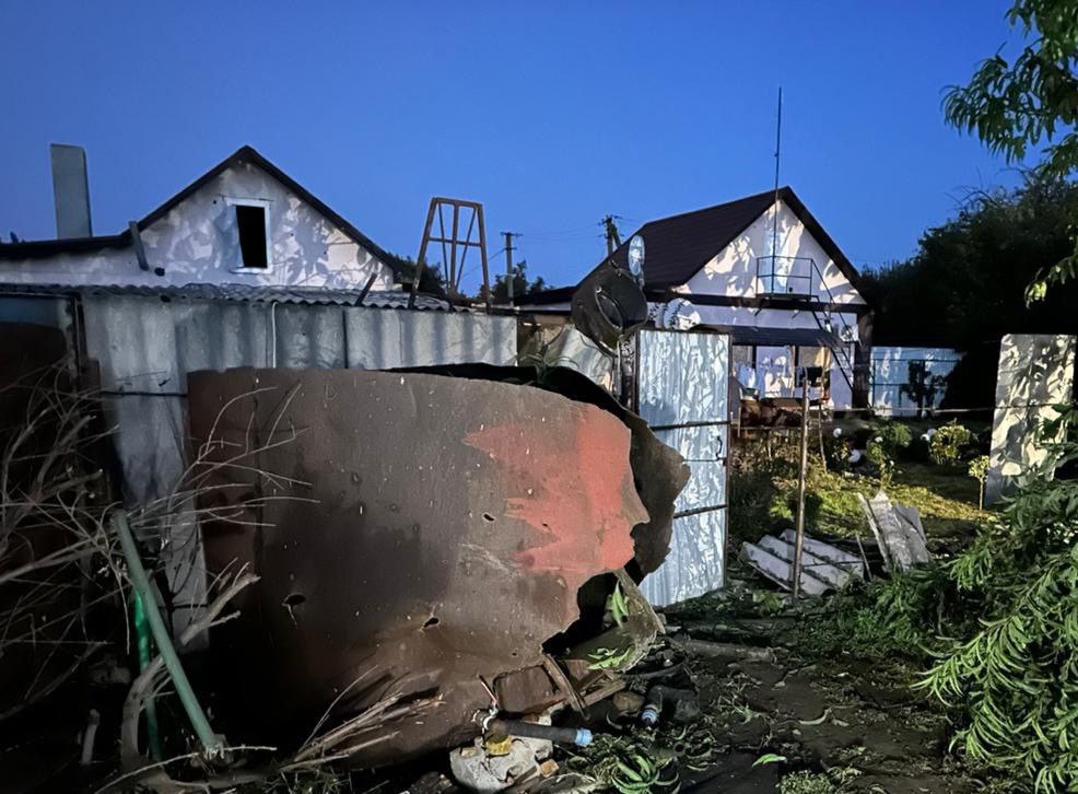 Росіяни вночі вдарили по підприємству на Дніпропетровщині