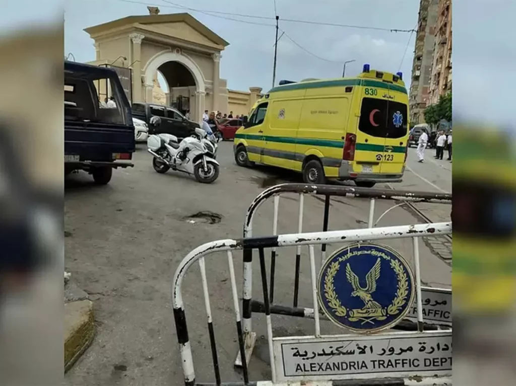 У Єгипті поліціянт розстріляв автобус з туристами, загинуло двоє громадян Ізраїлю та один єгиптянин – ЗМІ