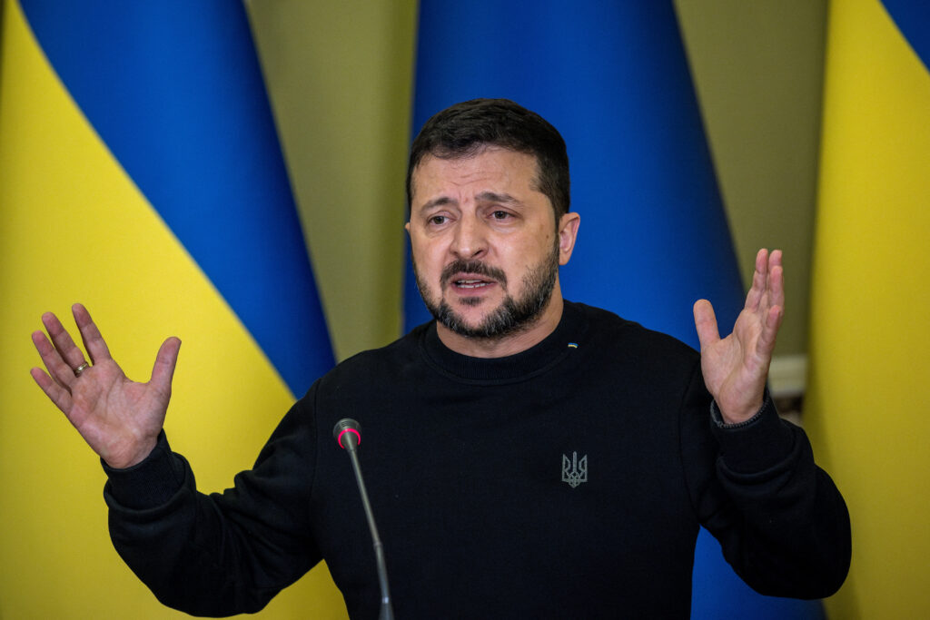 КМІС запитав про передвиборчі обіцянки Зеленського: більшість українців вважають, що він їх не виконав