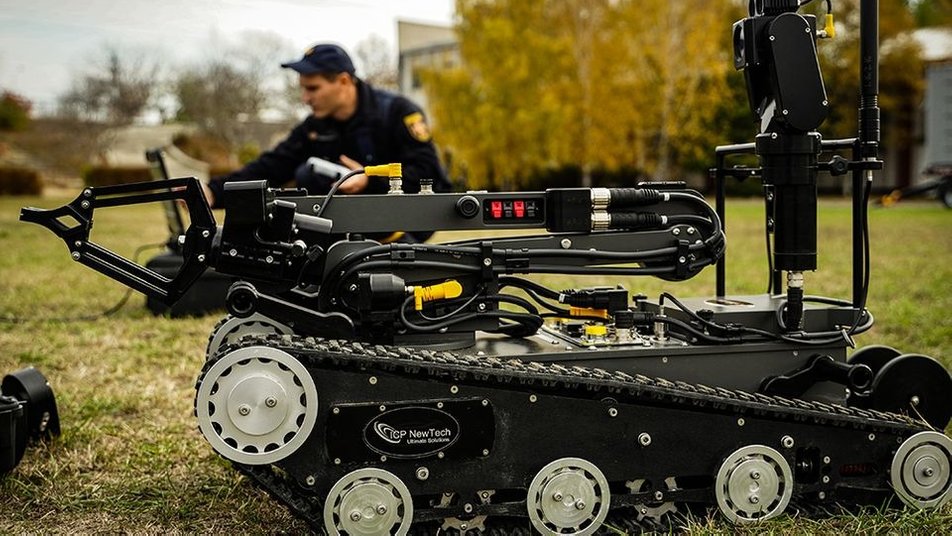 Канада передала Україні шість роботів-саперів Digital Vanguard–S: як вони працюватимуть