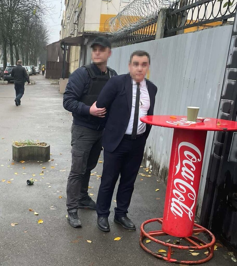 Прокуратура та Нацполіція затримали заступника Директора Департаменту Державної митної служби: подробиці