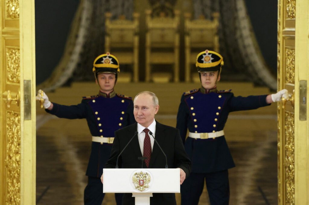 Путін підтвердив свою участь у “виборах” президента РФ