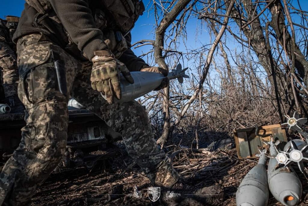 На шести напрямках ЗСУ відбили атаки російських військ, протягом доби відбулось 56 бойових зіткнень – Генштаб