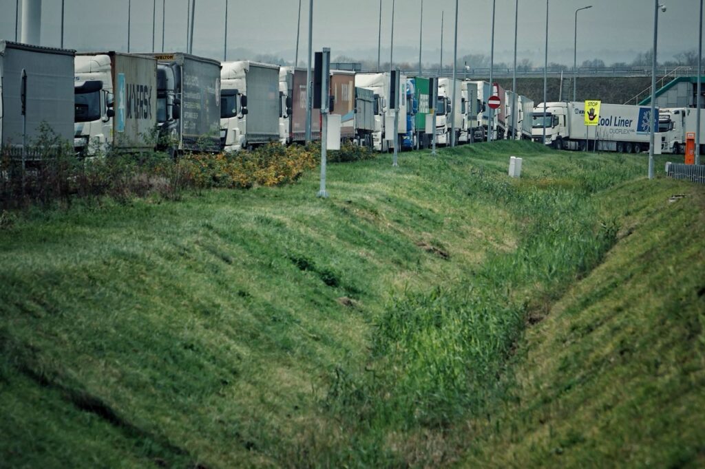 На кордоні з Польщею відновили роботу два пункти пропуску: у ДПСУ повідомили подробиці