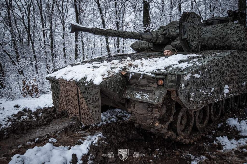 Україна втратила чітке бачення перемоги, її схилятимуть до “замороження” війни з РФ – Financial Times