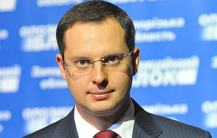 Сім’я Шурми винайняла будинок у менеджера російського олігарха Вексельберга
