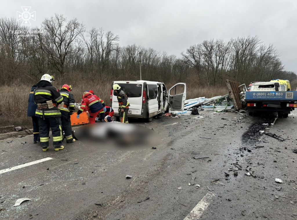 На Харківщині сталась масштабна аварія, багато загиблих