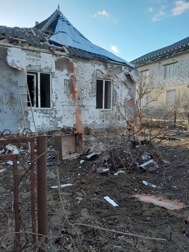 Окупанти обстріляли два села на Херсонщині, поранено мирну жительку