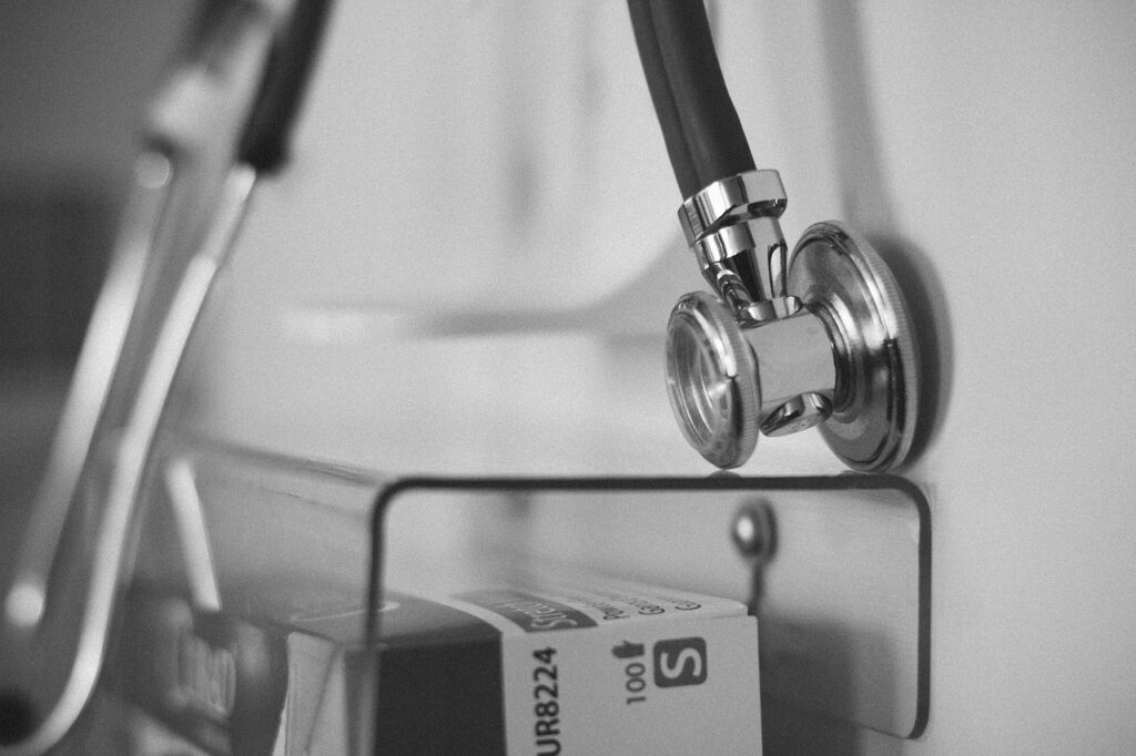В Україні ліквідують медико-соціальні експертні комісії: названа дата