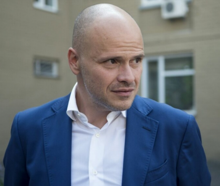 Навіщо “Слуга” Радуцький протягнув у закон норму про знищення біоматеріалів українських воїнів