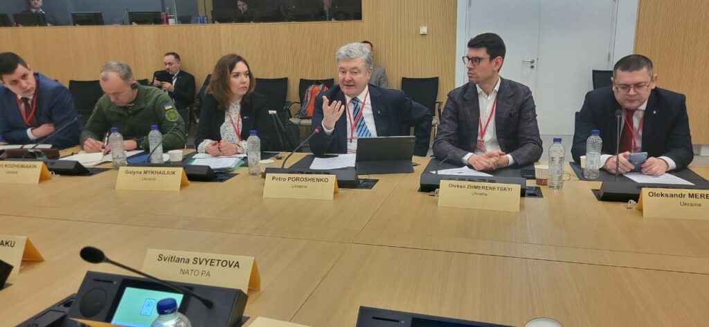 Порошенко в Брюсселі: членство України в НАТО – це перемога над росією