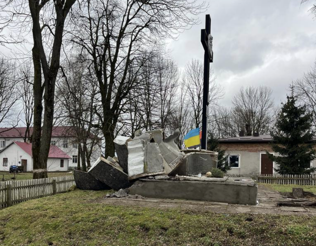 На Львівщині повністю завершили процес декомунізації – ОВА