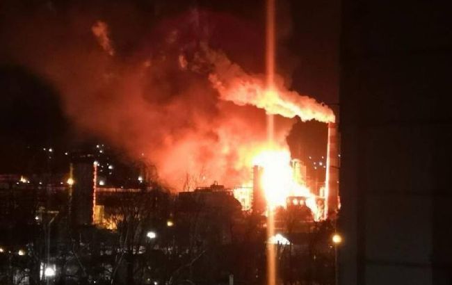 У Москві чути вибухи та спалахнула пожежа: деталі