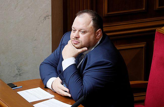 Заборона на виїзд Порошенку. Хто бреше: апарат Верховної Ради — Стефанчуку чи сам Стефанчук?