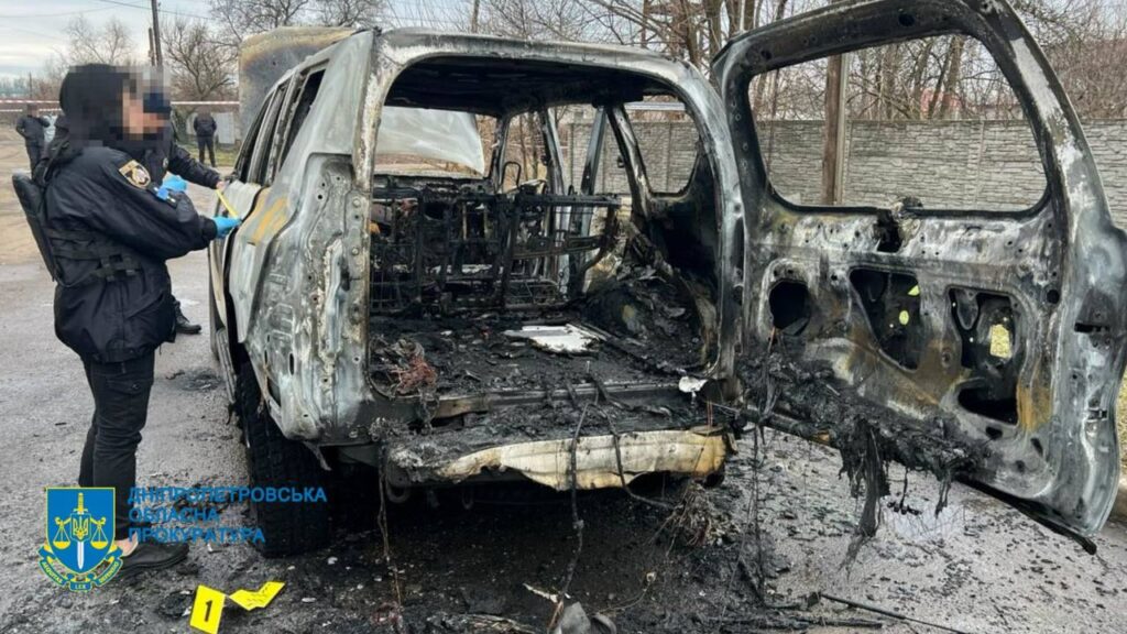 У Нікополі невідомі розстріляли автівку заступника міського голови, посадовець загинув на місці