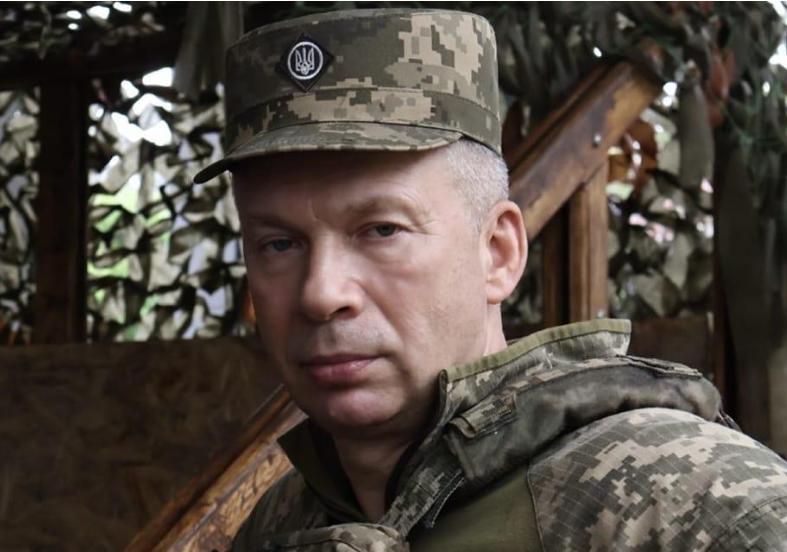 Керівний склад деяких фронтових частин ЗСУ “оптимізують”: Сирський назвав причини