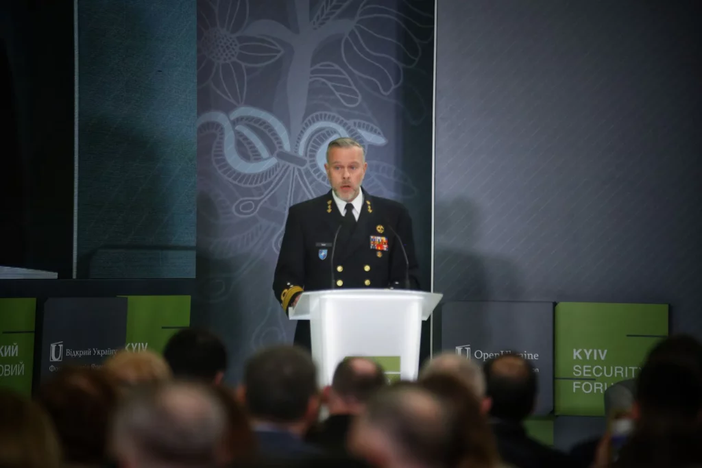 Окупаційні війська РФ гадки не мають, за що воюють – очільник Військового комітету НАТО