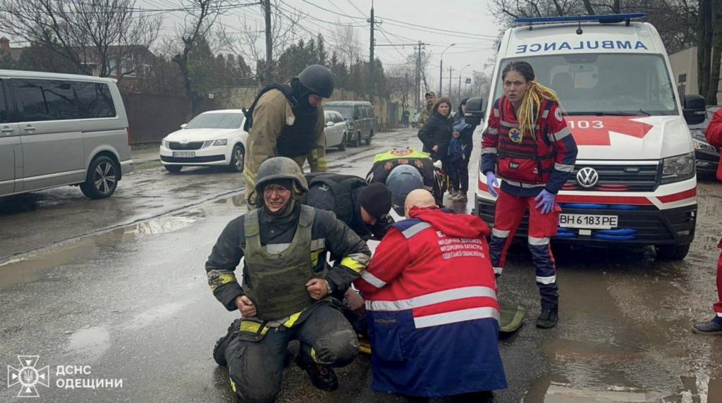 Окупанти нанесли ракетний удар по Одесі, є загиблі