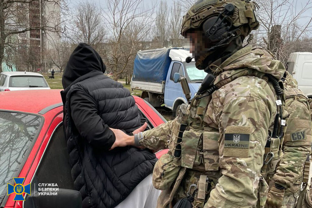 Розвідував дані про дислокування та переміщення кораблів ЗСУ: у Запоріжжі затримали чергового інформатора окупантів