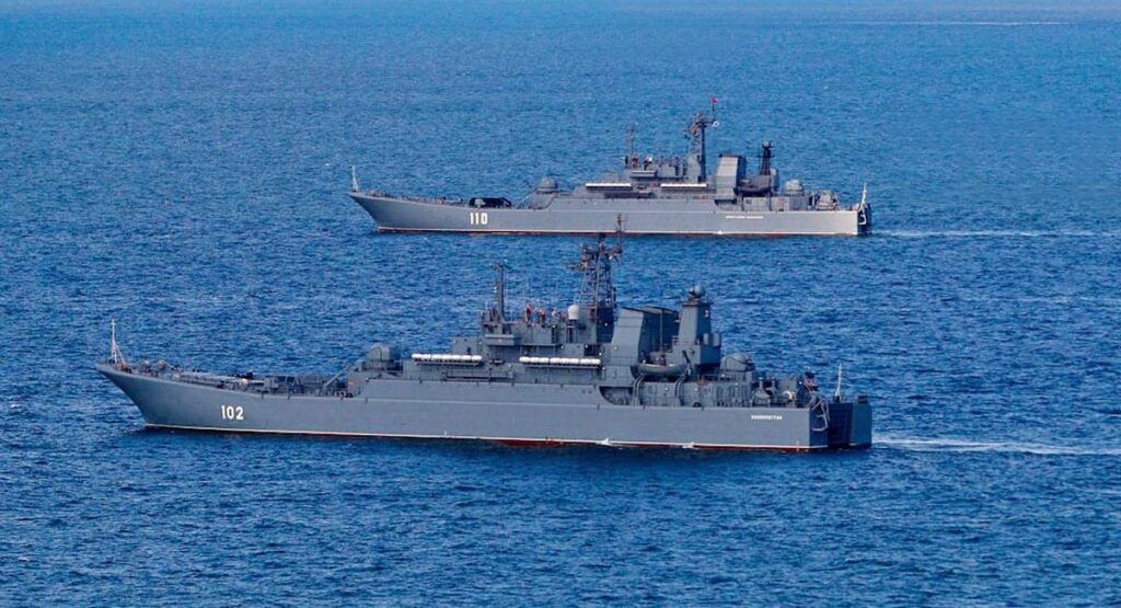 SBU hit three warships in Crimea at once: consequences of the attack