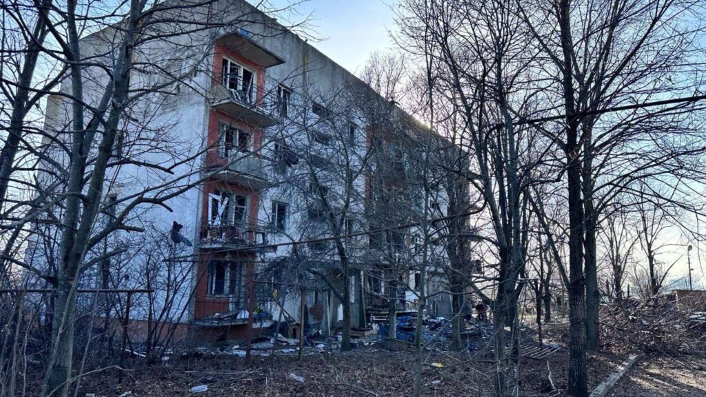 Оккупанты обстреляли 11 населенных пунктов Запорожской области, есть погибшие и раненые