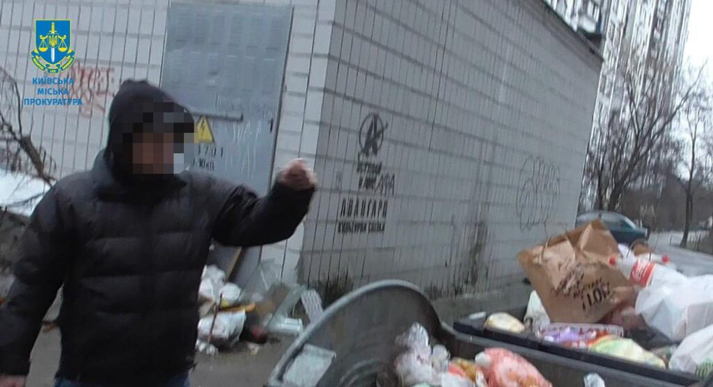 Рештки замурував в гаражі: у Києві батько вбив та розчленував сина