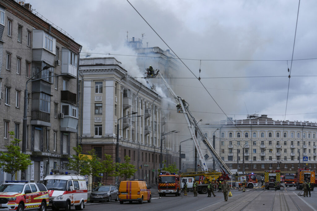 Ракетна атака по Дніпропетровщині: загинули восьмеро людей, 29 – постраждали