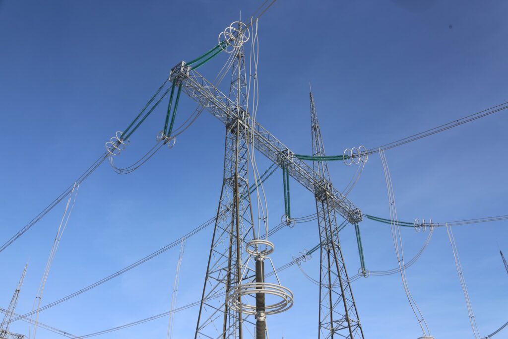 Following Russian attacks, power facilities in some areas have been damaged: What is the power situation?