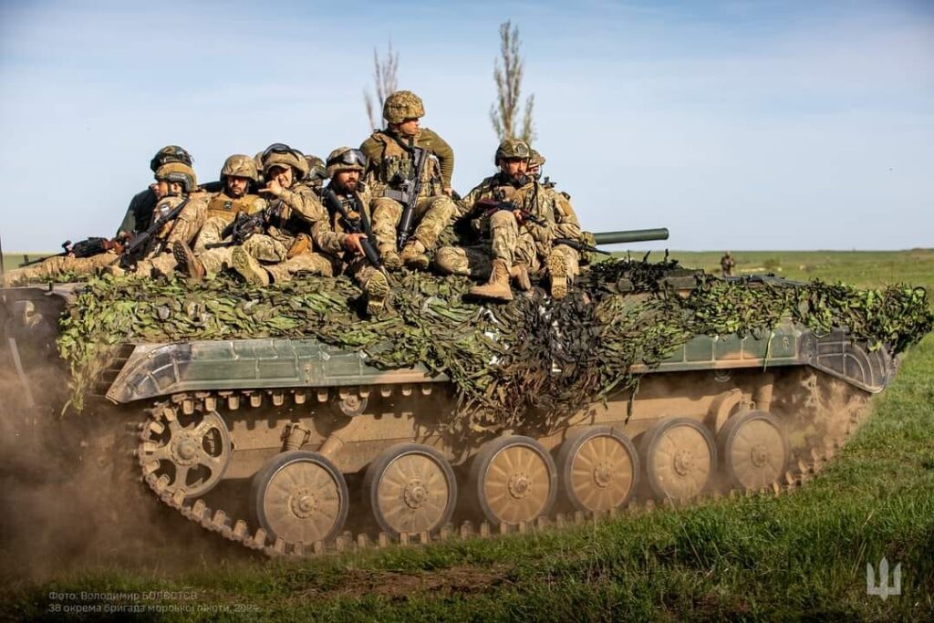 Росіяни атакують на шести напрямках: на Авдіївському відбито 24 атаки — Генштаб