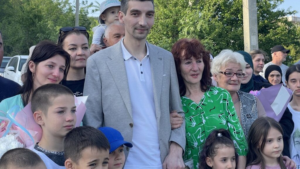 Ув’язнений Росією у справі “Хізб ут-Тахрір” кримський активіст Рефат Алімов вийшов на волю