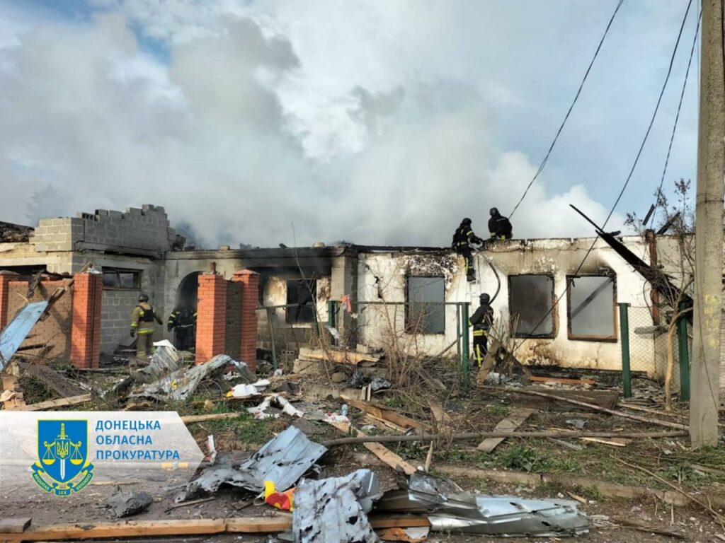 Армія РФ обстріляла Покровськ на Донеччині, поранено п’ятьох, серед них дитина