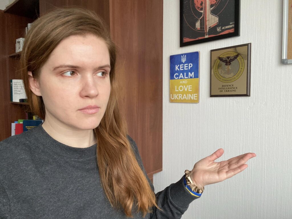 “Хто був ніким, той стане всім”: чому Безугла знову накинулась на військових