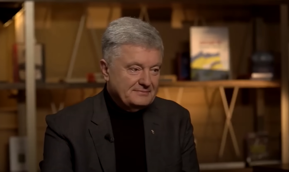 Власти атакуют семью Порошенко и в разгар войны готовятся к выборам