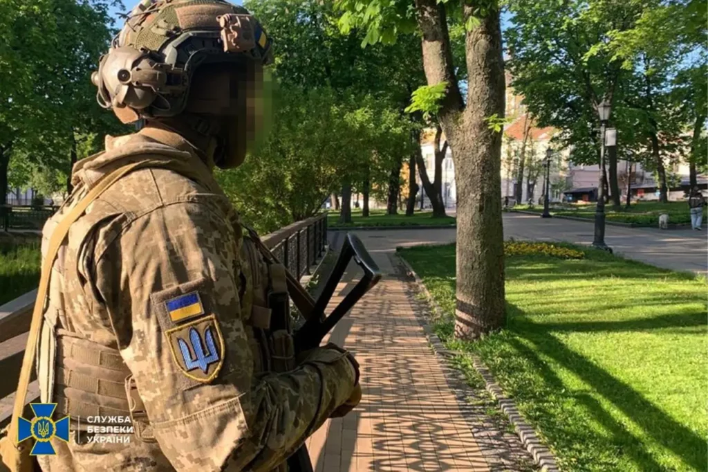 В центре Киева СБУ проводит меры безопасности
