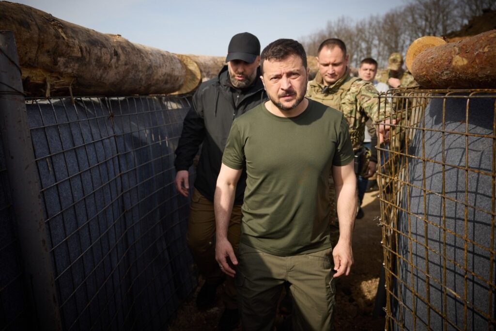 Влада розгортає інформаційну атаку новоствореної ТСК з питань фортифікацій – ветеран АТО