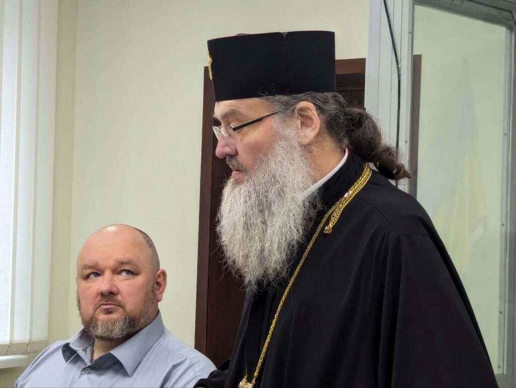 Суд спровадив під нічний домашній арешт до 1 липня митрополита УПЦ МП Луку