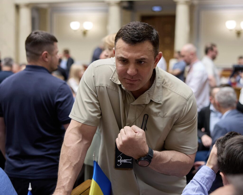 Тищенко і принцип трьох “С”: корупція повністю накрила владу в Україні – Береза