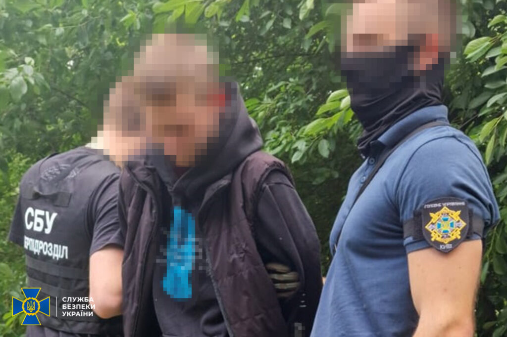 Готував удари по військових навчальних закладах у Житомирі та Одесі: СБУ затримала чергового російського інформатора