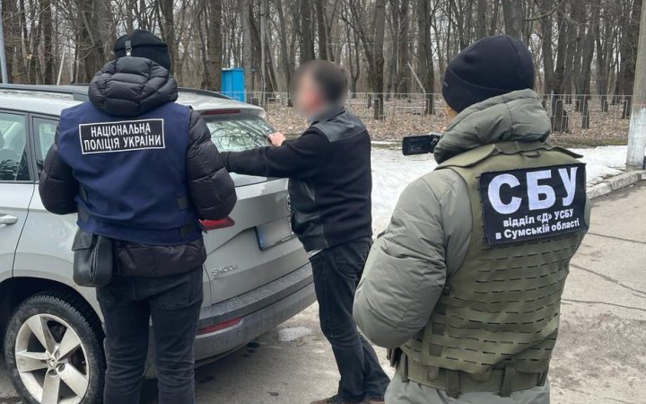 За гроші сприяв “розв’язанню питань” з використання землі: начальника управління Сумської ОВА судитимуть за хабарництво