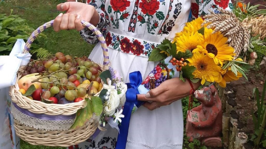 Медовий спас 2024: що треба зробити на свято Маковія