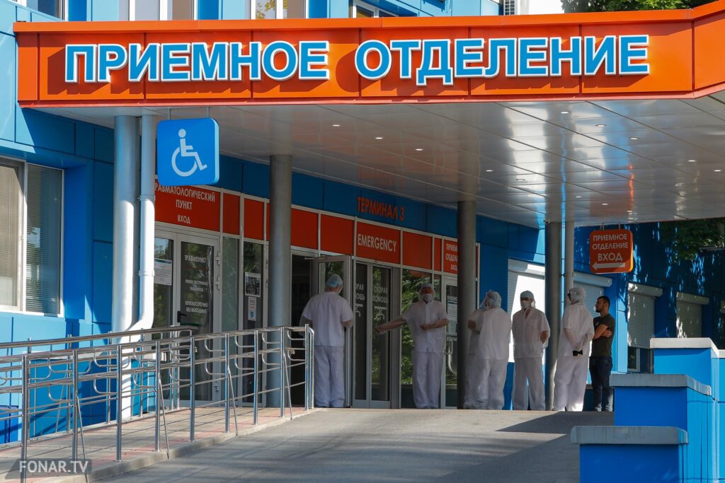 Чтобы отвлечь внимание от «Охмадита»: россияне планируют провокационные удары по медучреждениям в оккупированном Луганске и Белгороде