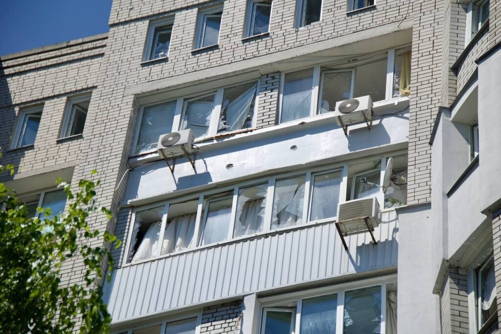У Дніпрі через ракетну атаку один загиблий і шестеро постраждалих – ОВА