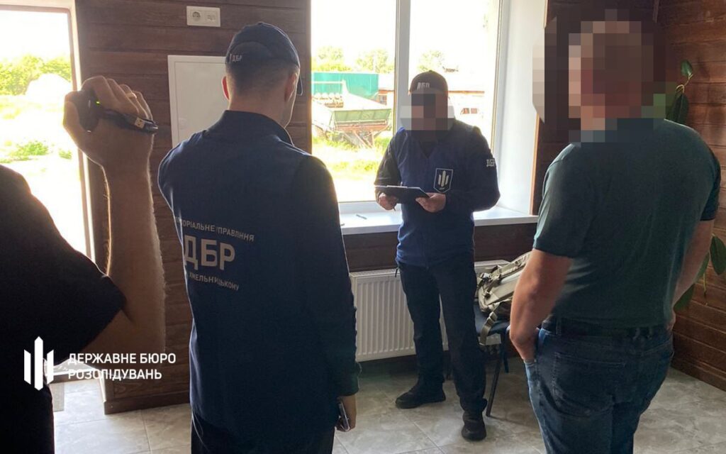 На Житомирщині викрили злочинну групу, яка незаконно привласнила 105 гектарів землі: деталі справи