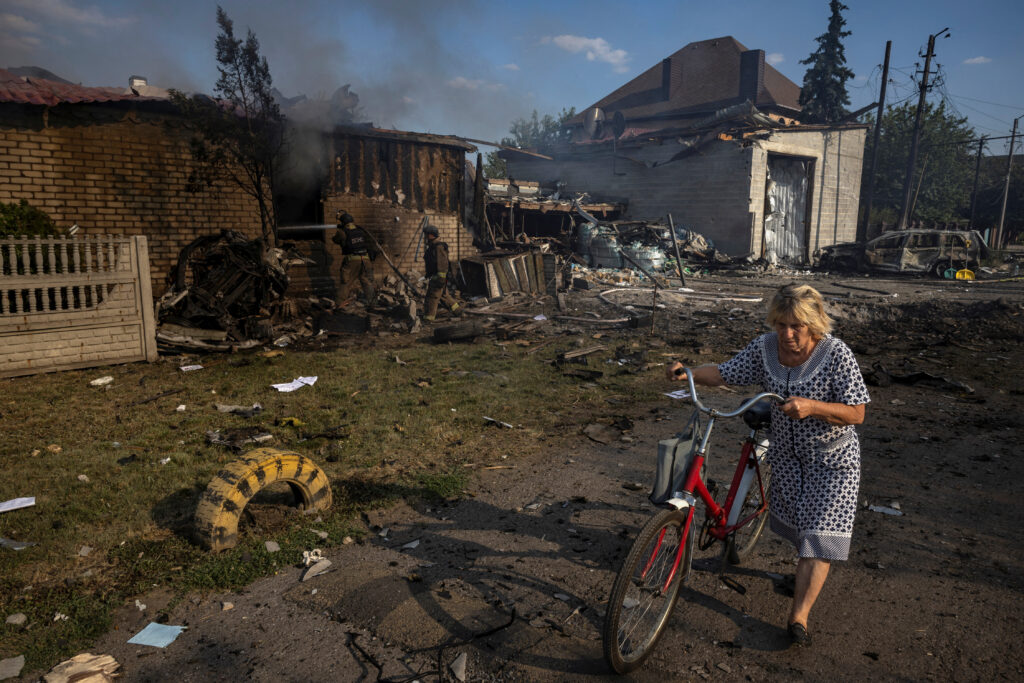 Forced evacuation zone expanded in Donetsk region
