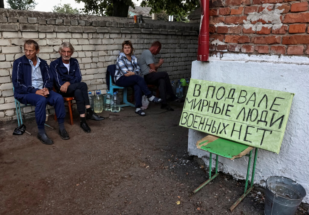 Нагодувати і здати росіян Лукашенку: у Бюро аналізу політики зреагували на “гуманітарні ініціативи” Верещук