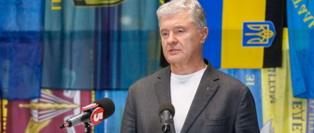 Першим питанням на найближчому засіданні Верховної Ради буде закон про заборону московської церкви – Порошенко