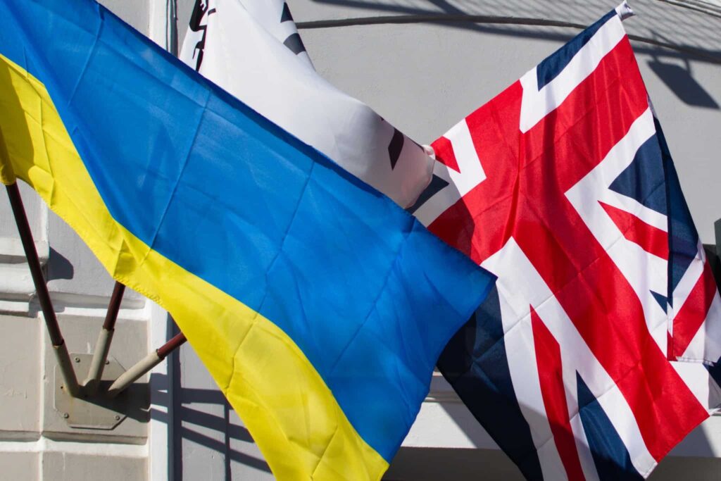 Україна та Велика Британія готують угоду про 100-річне партнерство