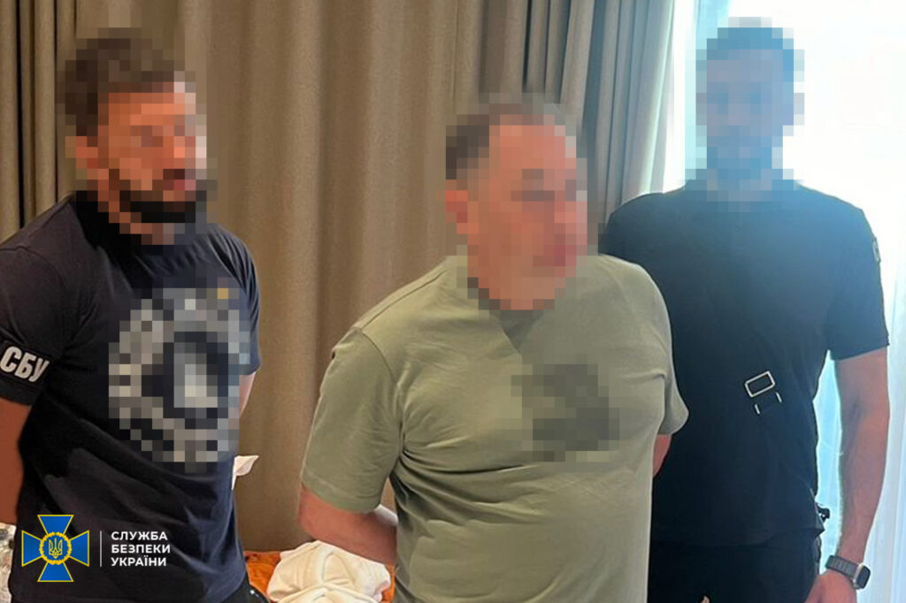 Узяв 500 тисяч доларів хабаря: правоохоронці затримали заступника міністра енергетики